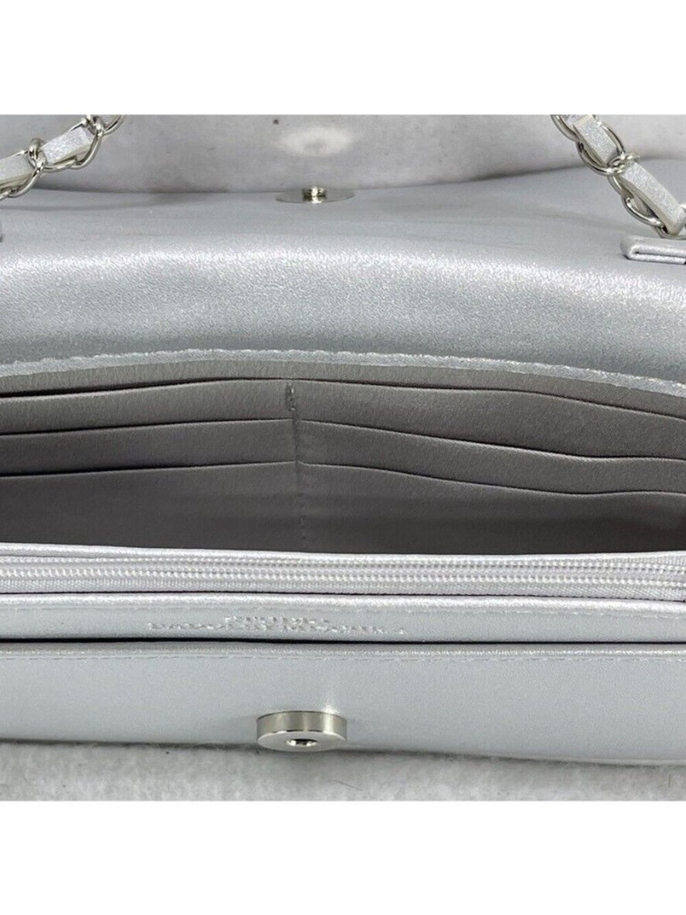 Studio Badgley Mischka Quilted Silver Crossbody Bag With Chain Strap - Picture 11 of 13